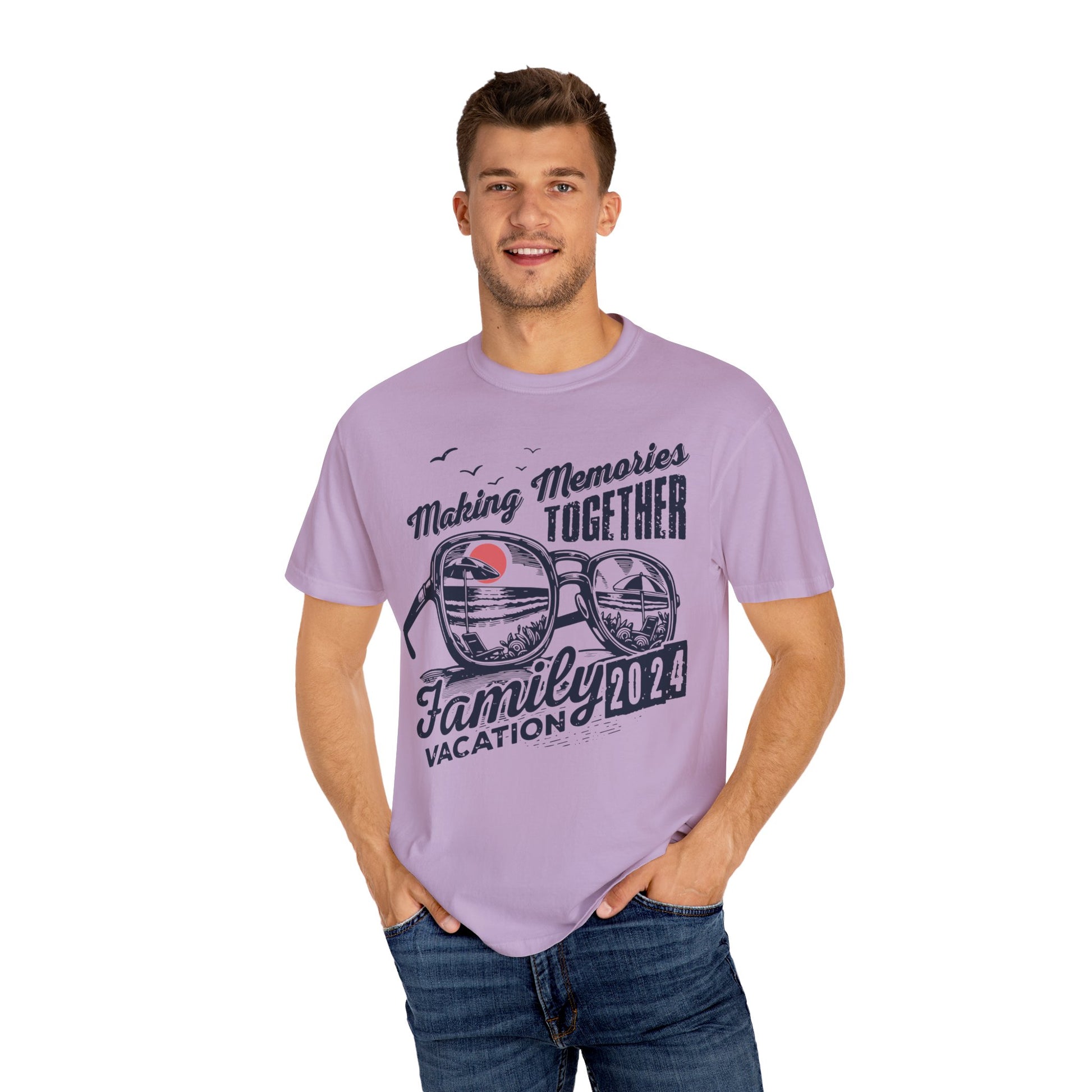 Family Vacation 2024 Making Memories Together T-Shirt