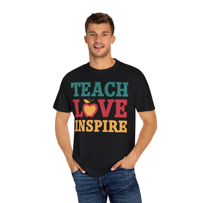 Retro Teach Love Inspire Apple Teacher Shirt | Vintage Educator Apparel