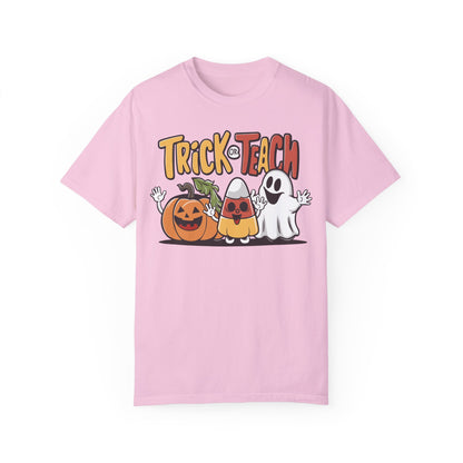 Retro Teacher Comfort Colors Halloween Shirt Trick or Teach