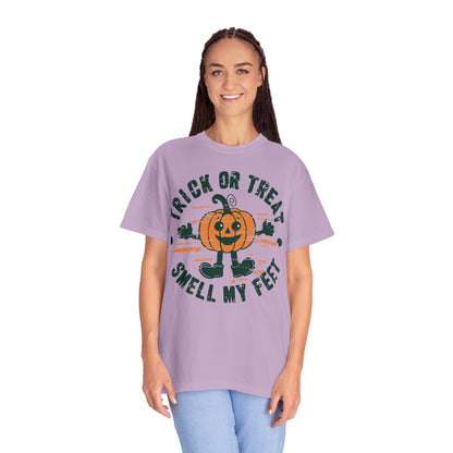 Trick Or Treat Smell My Feet Shirt Gift For Halloween, Retro Pumpkin Shirt