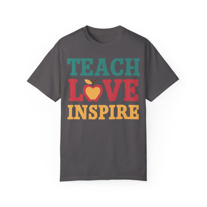 Retro Teach Love Inspire Apple Teacher Shirt | Vintage Educator Apparel Graphite