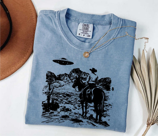 Ufo Western Shirt, Retro T-Shirt, Vintage Cowboy TShirt, Rodeo T Shirt, Wild West Shirt