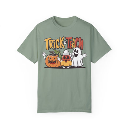 Retro Teacher Comfort Colors Halloween Shirt Trick or Teach