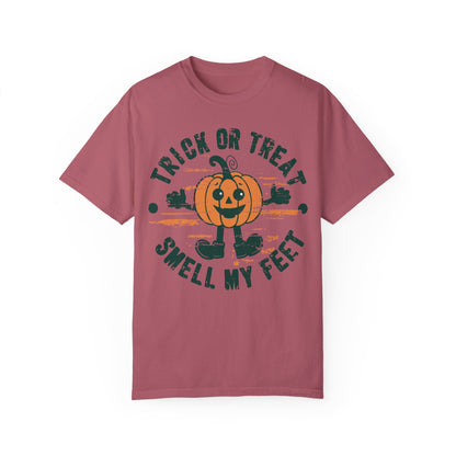 Trick Or Treat Smell My Feet Shirt Gift For Halloween, Retro Pumpkin Shirt Crimson