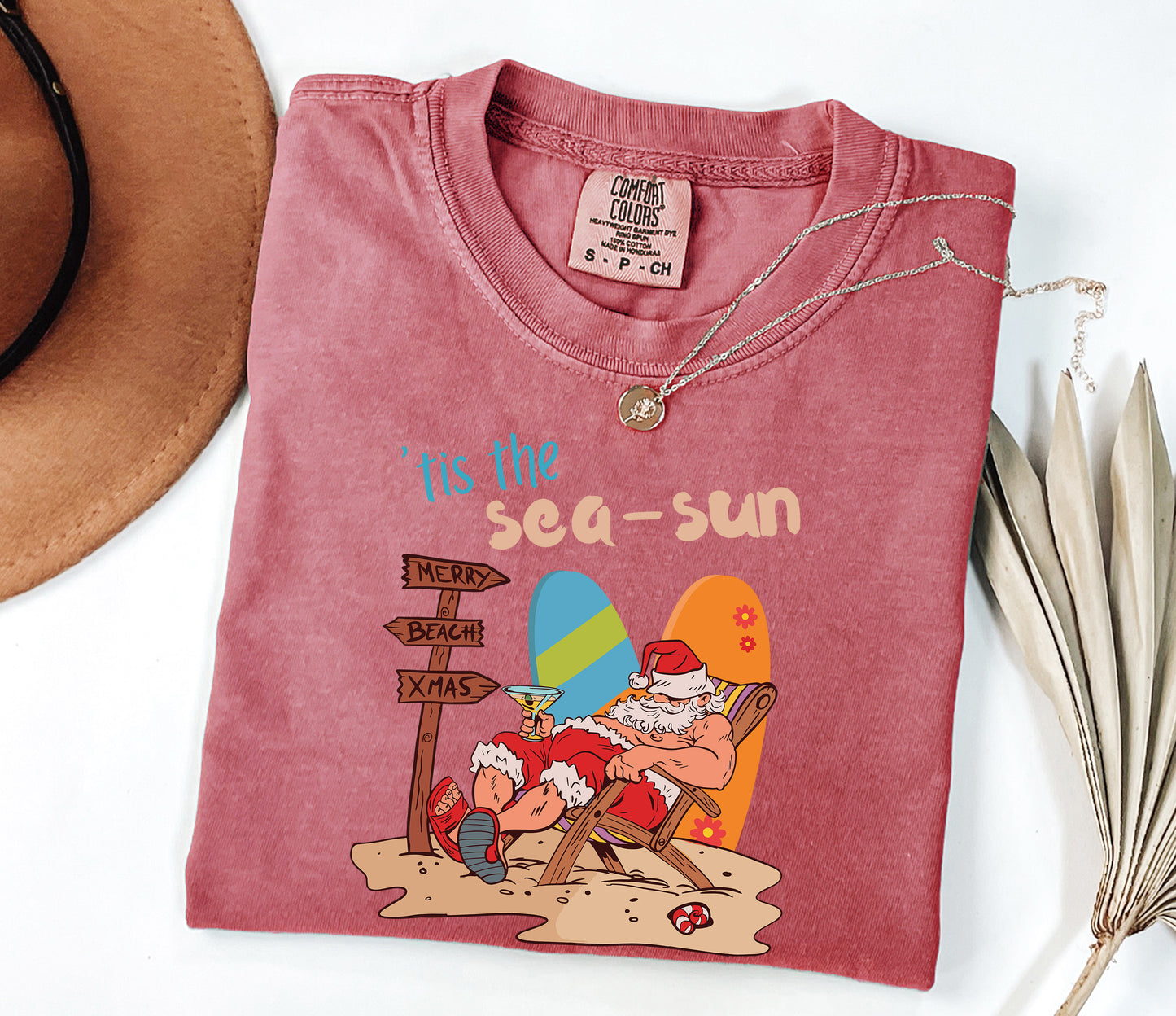 Tis The Sea Sun Merry Beach Xmas Shirt Crimson