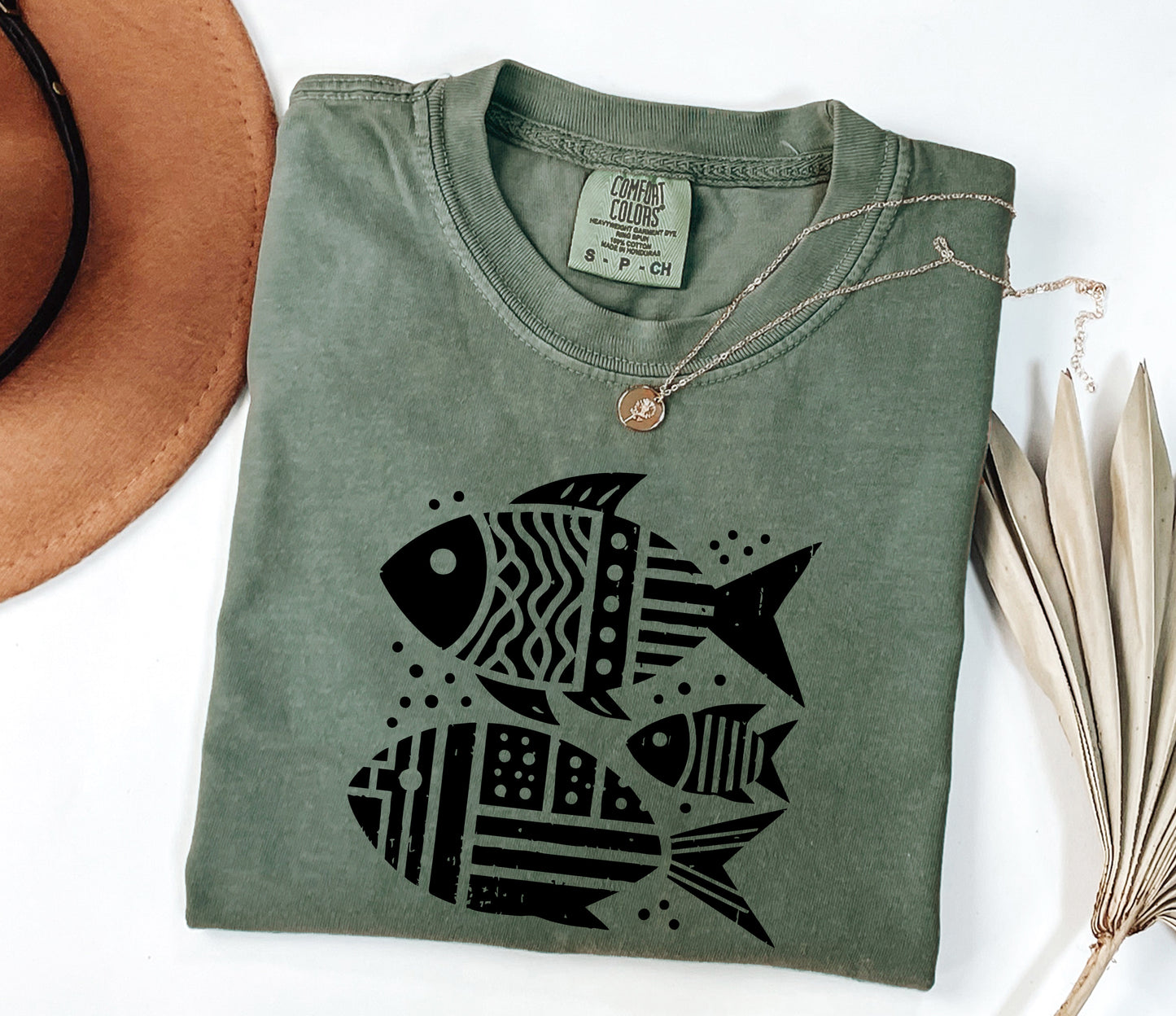 Boho Fish Graphic Tee, Ocean Lover Shirt, Retro Beach T-Shirt, Summer Vacation Tee, Coastal Comfort Colors Shirt