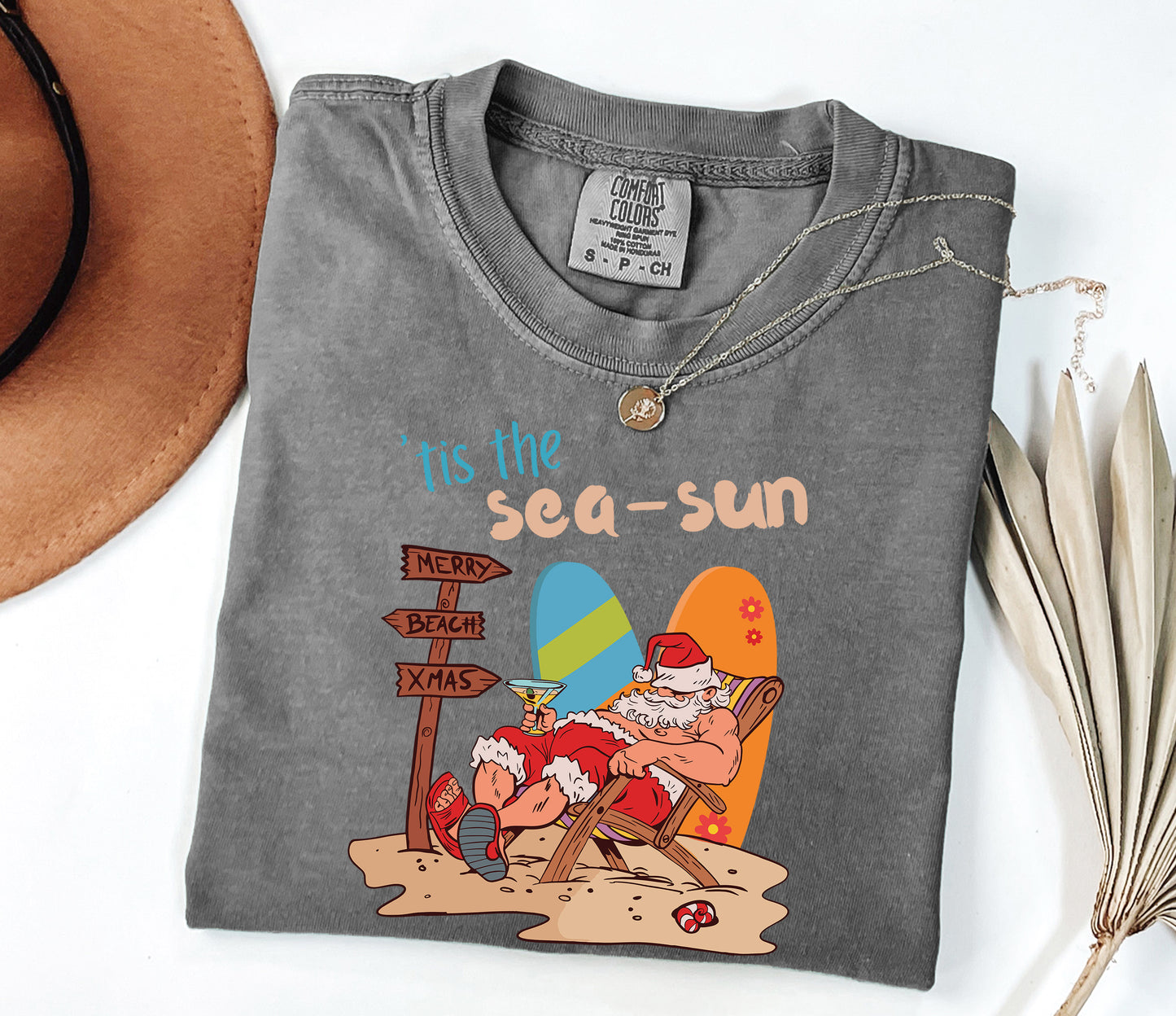 Tis The Sea Sun Merry Beach Xmas Shirt Pepper